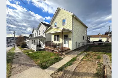 717 N 1st St, Jeannette, PA 15644 - Photo 1