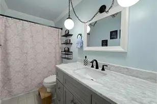 717 N 1st St, Jeannette, PA 15644 - Photo 23