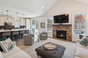 426 Independence Wy, Cecil, PA 15317 - Photo 7