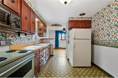 532 Judith Dr, Pittsburgh, PA 15236 - Photo 7