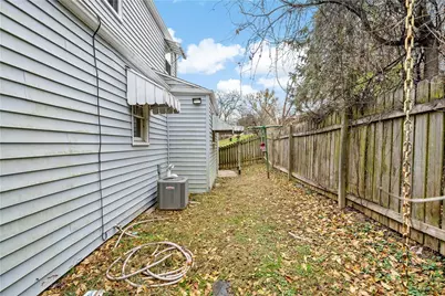 25 Kinder Ave, Fallowfield, PA 15022 - Photo 27