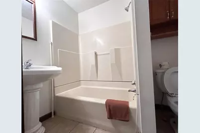 219 Brownsville Rd, Pittsburgh, PA 15210 - Photo 9