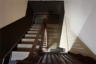 219 Brownsville Rd, Pittsburgh, PA 15210 - Photo 17