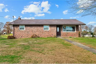 107 Silverview Dr, Buffalo Township, PA 16055 - Photo 1