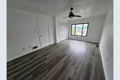 535 3rd St, Pitcairn, PA 15140 - Photo 5