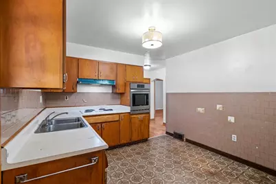 111 Hickory Drive, Chippewa Township, PA 15010 - Photo 13