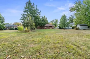 111 Hickory Dr, Chippewa Township, PA 15010 - Photo 31