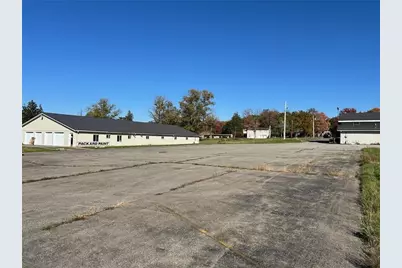 359 Mercer Rd, Hempfield Township, PA 16125 - Photo 5