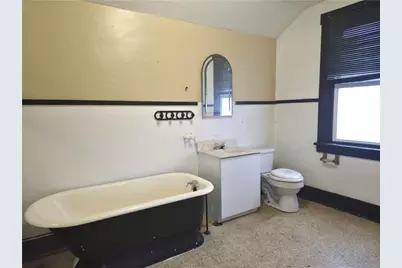 1674 Lincoln Way, White Oak, PA 15131 - Photo 11