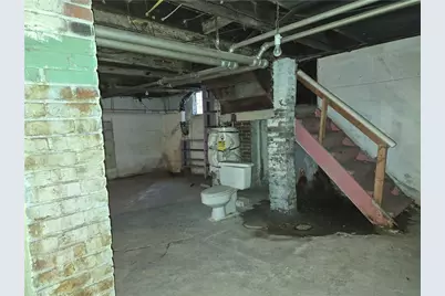 1674 Lincoln Way, White Oak, PA 15131 - Photo 19