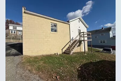 2122 Route 130, Unity Township, PA 15676 - Photo 13