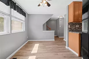 624 Deer Watch Rd, Bridgeville, PA 15017 - Photo 5