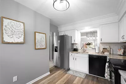 193 Old Village Lane, Bethel Park, PA 15102 - Photo 7