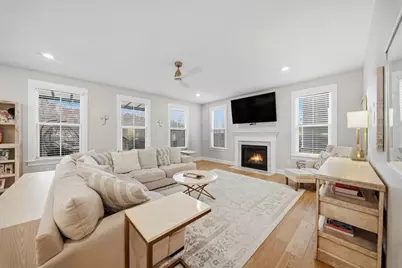 321 Crest Ln, Adams Township, PA 16046 - Photo 7