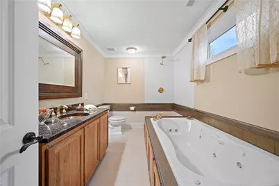 408 Oak Lane, Robinson Twp, PA 15108 - Photo 25