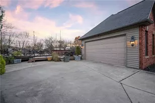 408 Oak Ln, Robinson Twp, PA 15108 - Photo 47