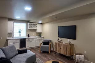 2534 Graham Blvd, Pittsburgh, PA 15235 - Photo 37