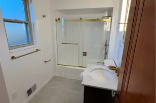 2534 Graham Blvd, Pittsburgh, PA 15235 - Photo 25