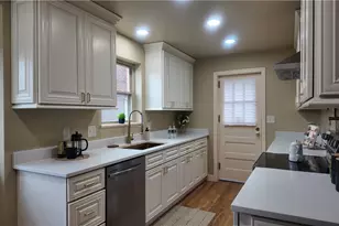 2534 Graham Blvd, Pittsburgh, PA 15235 - Photo 29