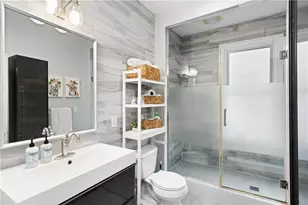 3819 Howley St, Pittsburgh, PA 15201 - Photo 11