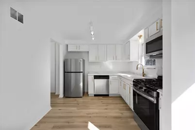 2001 Denning Way, North Versailles, PA 15137 - Photo 5