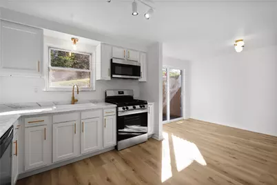 2001 Denning Way, North Versailles, PA 15137 - Photo 3