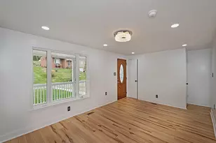 260 Creston Dr, West Mifflin, PA 15122 - Photo 3