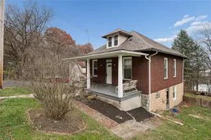 2313 Stratford Ave, Coraopolis, PA 15108 - Photo 3