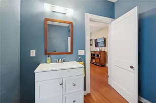 2313 Stratford Ave, Coraopolis, PA 15108 - Photo 11