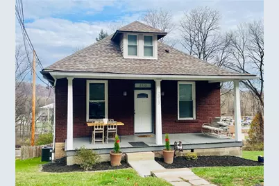 2313 Stratford Ave, Coraopolis, PA 15108 - Photo 1