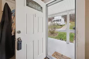 2313 Stratford Ave, Coraopolis, PA 15108 - Photo 7