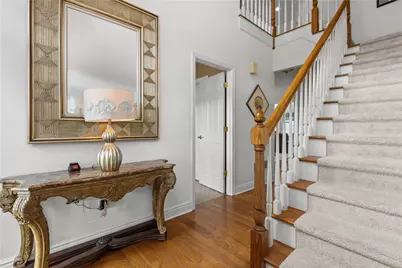 804 Sheriffs Court, Peters Township, PA 15317 - Photo 3