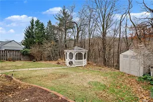 444 Violet Dr, Lower Burrell, PA 15068 - Photo 17