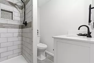 3205 Roosevelt Ave, Hopewell Township, PA 15001 - Photo 7