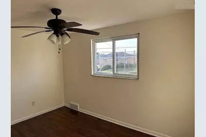 115 Starling Dr, Kennedy Township, PA 15136 - Photo 11