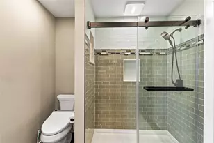 325 Pershing Dr, New Kensington, PA 15068 - Photo 23