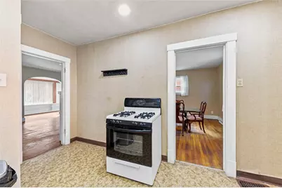 325 Pershing Drive, New Kensington, PA 15068 - Photo 15