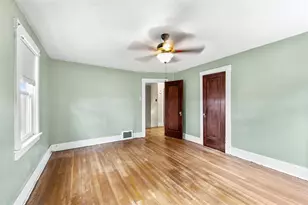 325 Pershing Dr, New Kensington, PA 15068 - Photo 17