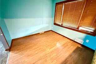 131 Edison, Uniontown, PA 15401 - Photo 7