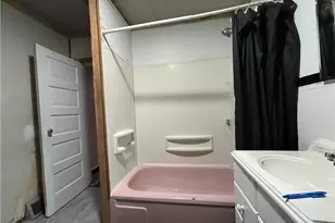 1007 S S Center Ave, Somerset Township, PA 15501 - Photo 23