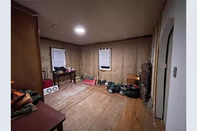 1007 S S Center Ave, Somerset Township, PA 15501 - Photo 5