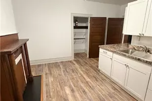 245 S Millvale Ave, Friendship Park, PA 15224 - Photo 9