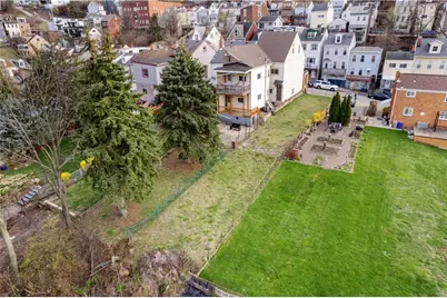 2415 Leticoe St, Pittsburgh, PA 15203 - Photo 3