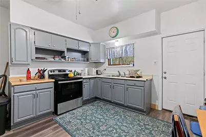 1630 Poplar Way, Braddock, PA 15104 - Photo 9