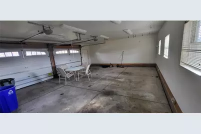 221 Felician Dr, Moon/Crescent Twp, PA 15108 - Photo 13