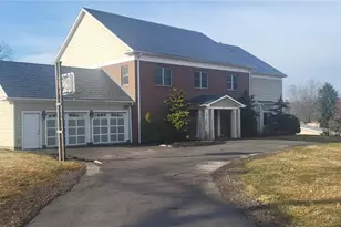 221 Felician Dr, Moon/Crescent Twp, PA 15108 - Photo 3