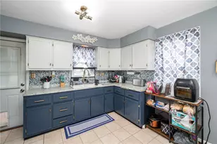 1525 Neely St, Harrison Township, PA 15065 - Photo 9