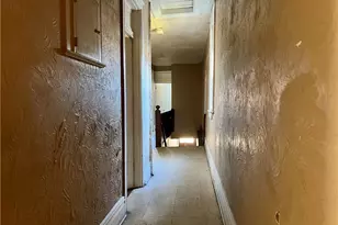 2208 Woodstock Ave, Pittsburgh, PA 15218 - Photo 21