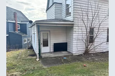 210 Short St, Pitcairn, PA 15140 - Photo 5