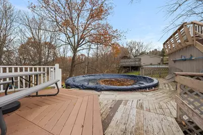 890 Grandview Rd, Ellwood City, PA 16117 - Photo 31